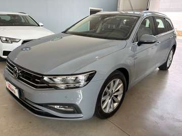 Passat VIII Variant 2.0 tdi Business 150cv dsg