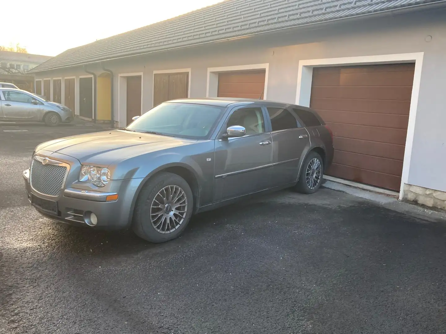 Chrysler 300C 300 C 3,0 V6 CRD Executive Aut. Executive Grau - 1
