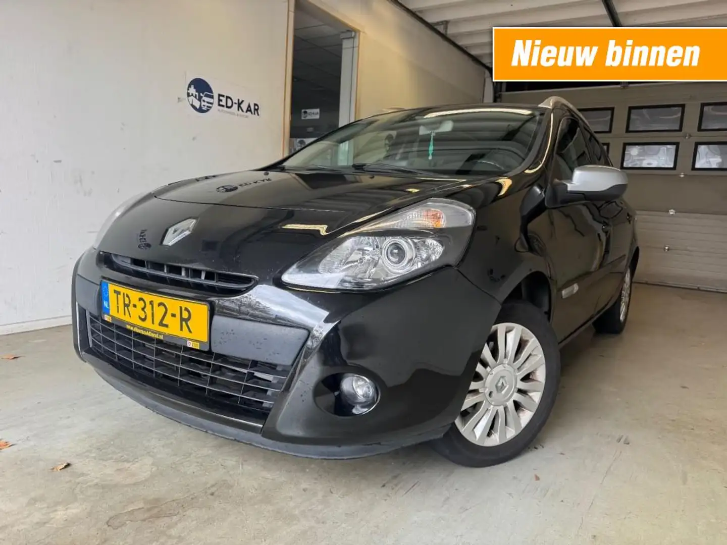 Renault Clio 1.2 TCE Authentique PANO NAVI NETTE AUTO APK 4-202 Zwart - 1