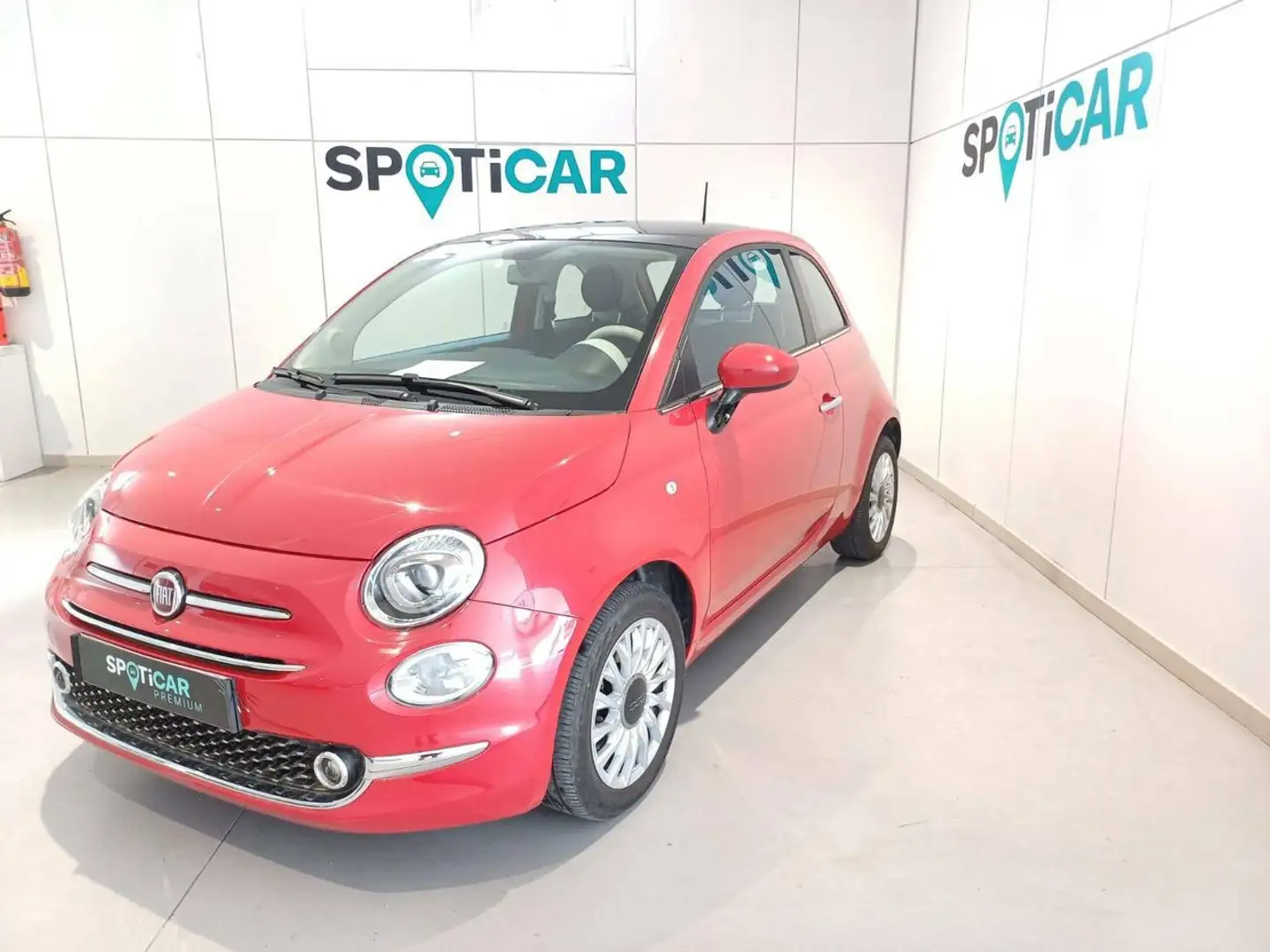 Fiat 500 1.0 Hybrid 51KW (70 CV) Dolcevita Rojo - 1