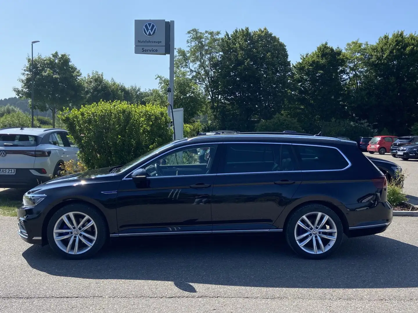 Volkswagen Passat Variant GTE 1.4 TSI DSG R-Line 18"+LEDER- Schwarz - 2