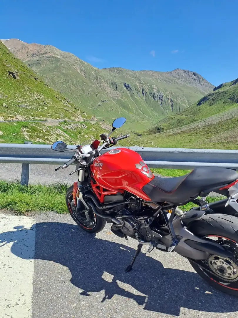 Ducati Monster 1200 Rosso - 2