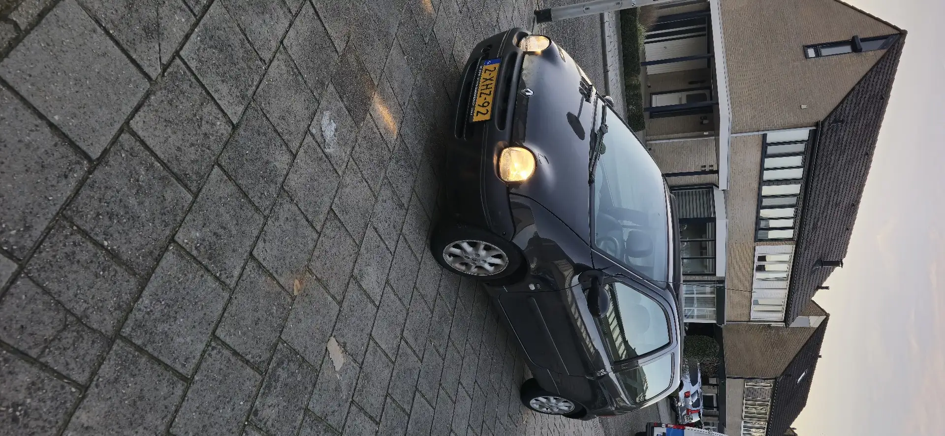 Renault Twingo 1.2-16V Expression Negru - 1