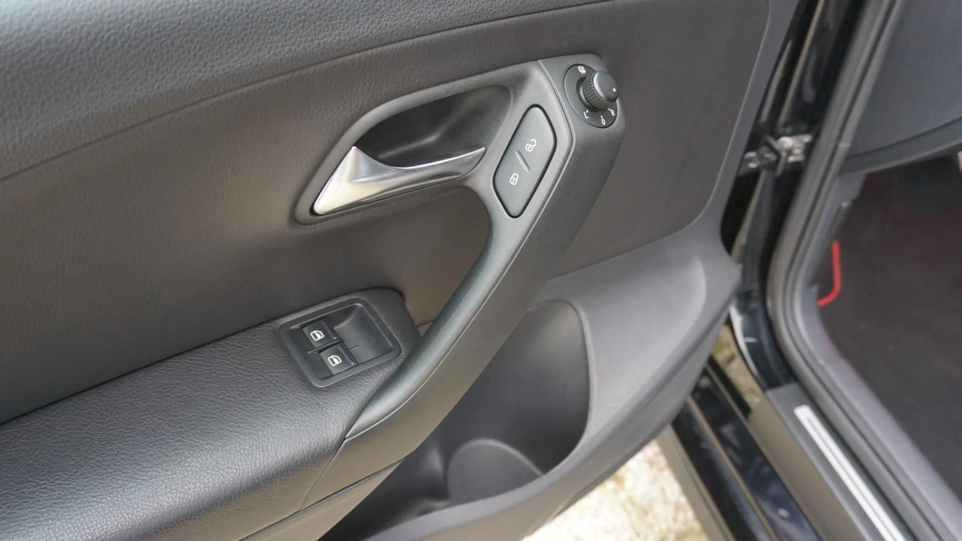 Volkswagen Polo GTI 1.4 TSI 180pk DSG 3Drs Leder/Alcantara 17inch LM * — photo 23