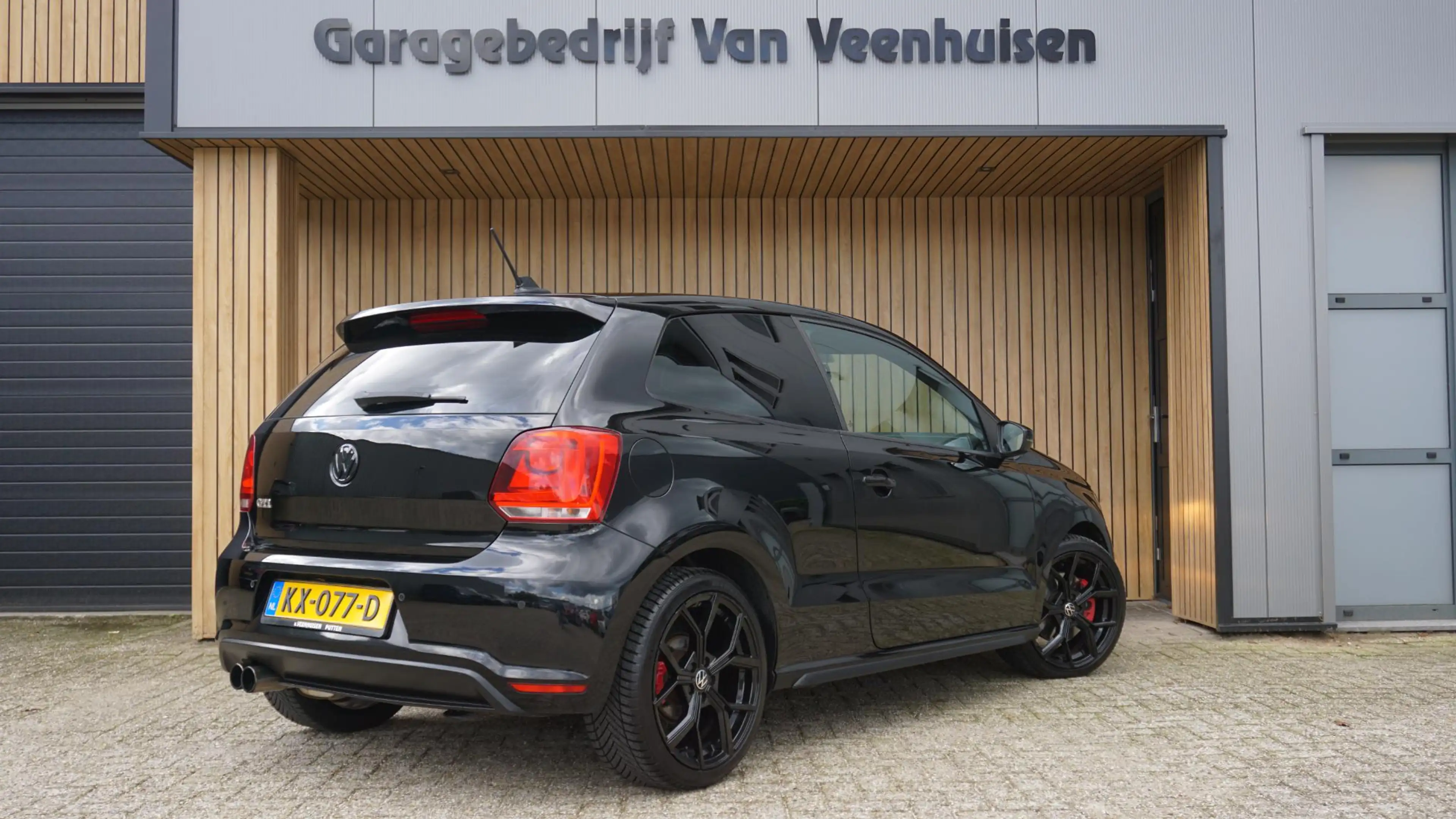 Volkswagen Polo GTI 1.4 TSI 180pk DSG 3Drs Leder/Alcantara 17inch LM * — photo 6