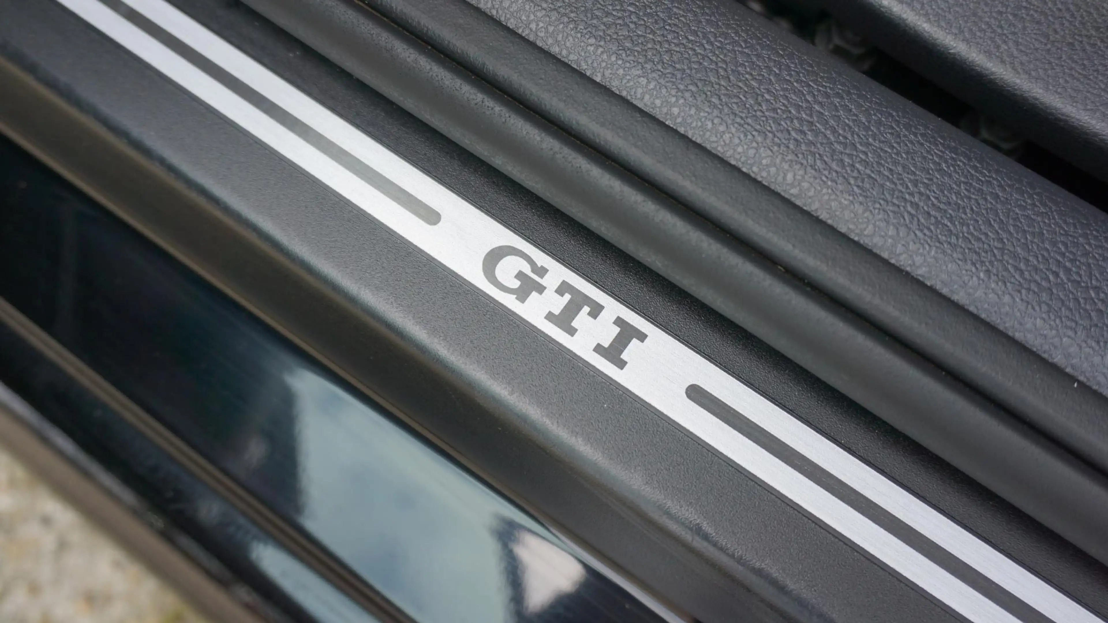 Volkswagen Polo GTI 1.4 TSI 180pk DSG 3Drs Leder/Alcantara 17inch LM * — photo 25
