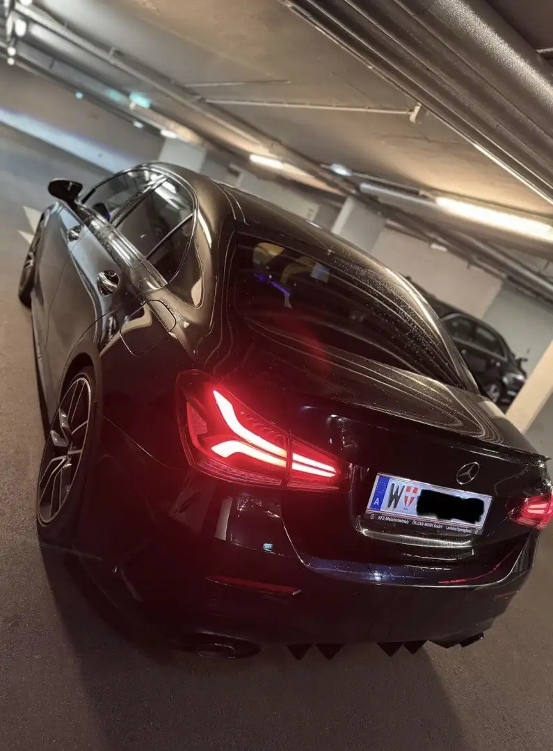 Mercedes-Benz A 35 AMG 4MATIC Aut. - 1