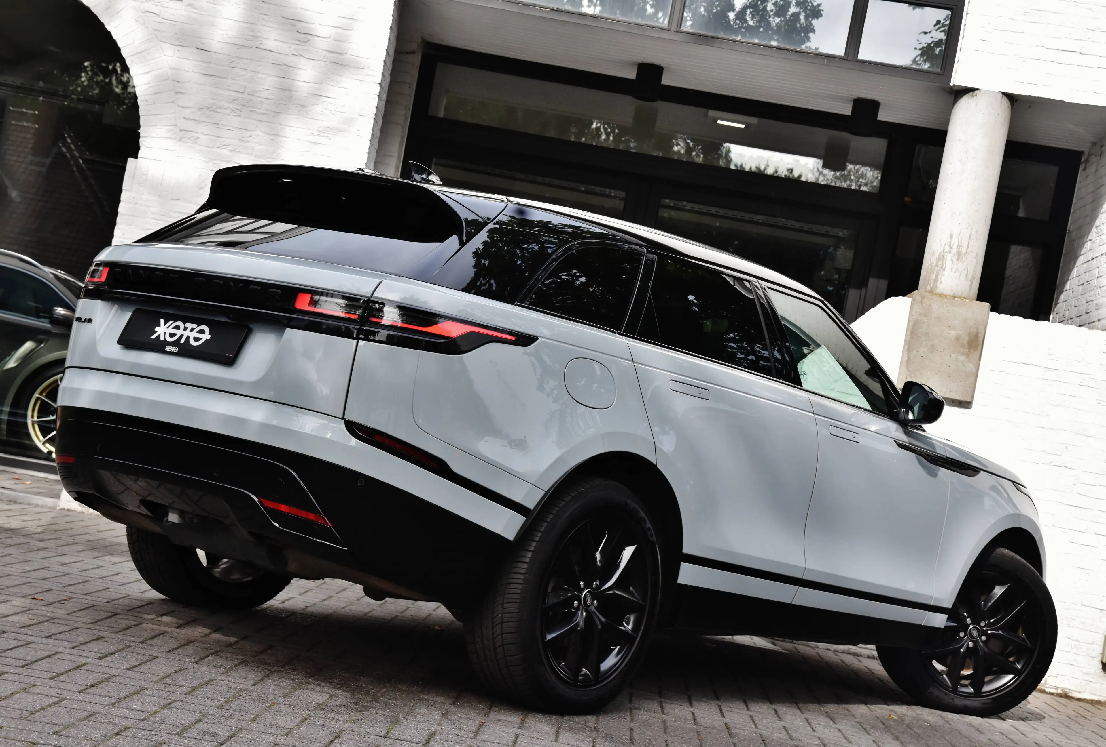 Land Rover Range Rover Velar P400e DYNAMIC SE PHEV BLACK DESIGN *** NP: € 101.436,- *** — photo 8