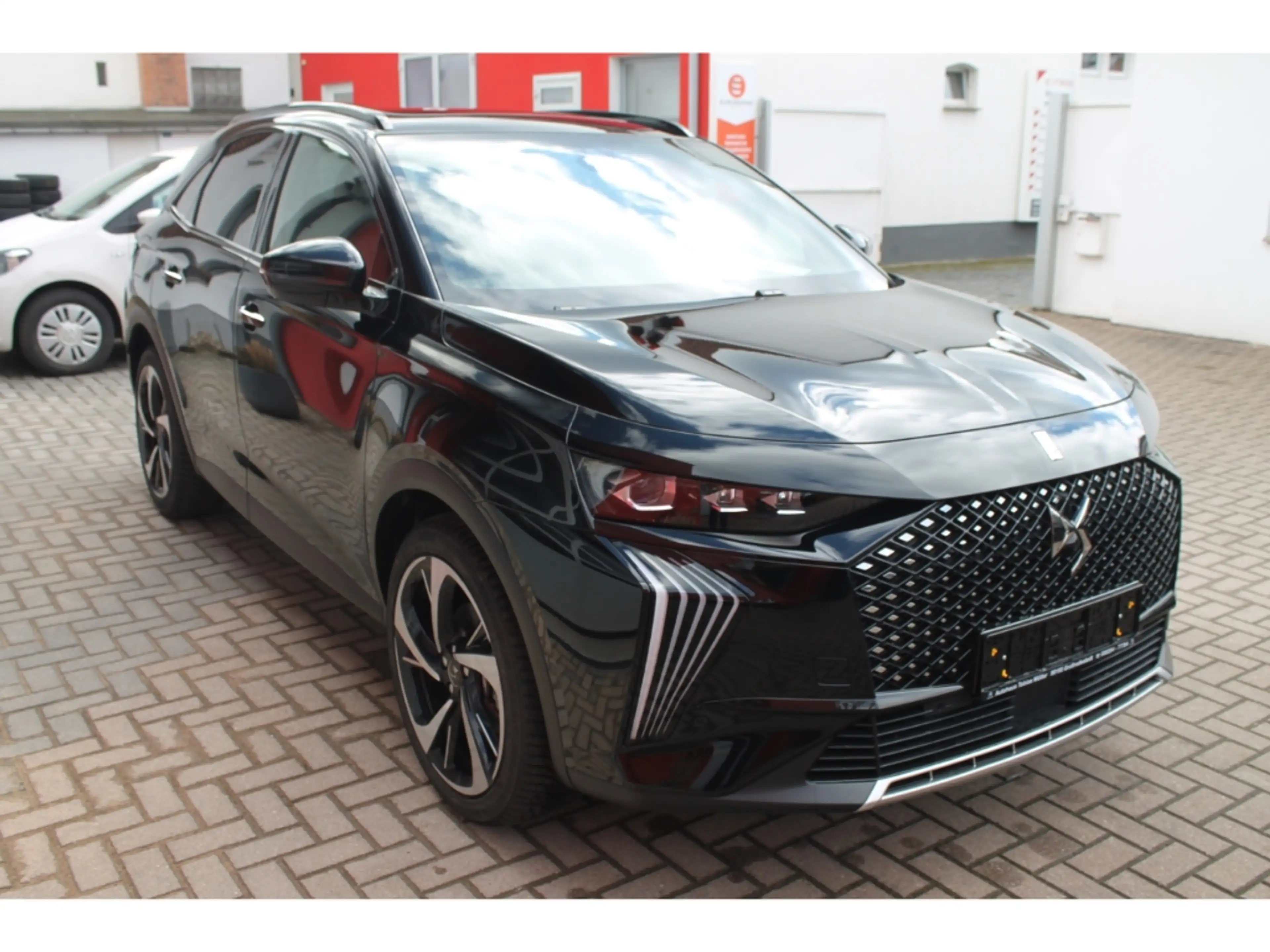 DS Automobiles DS 7 Opera BHDi130 EAT8 Voll! Dach 360 eHk Slftg Shz Na — photo 6