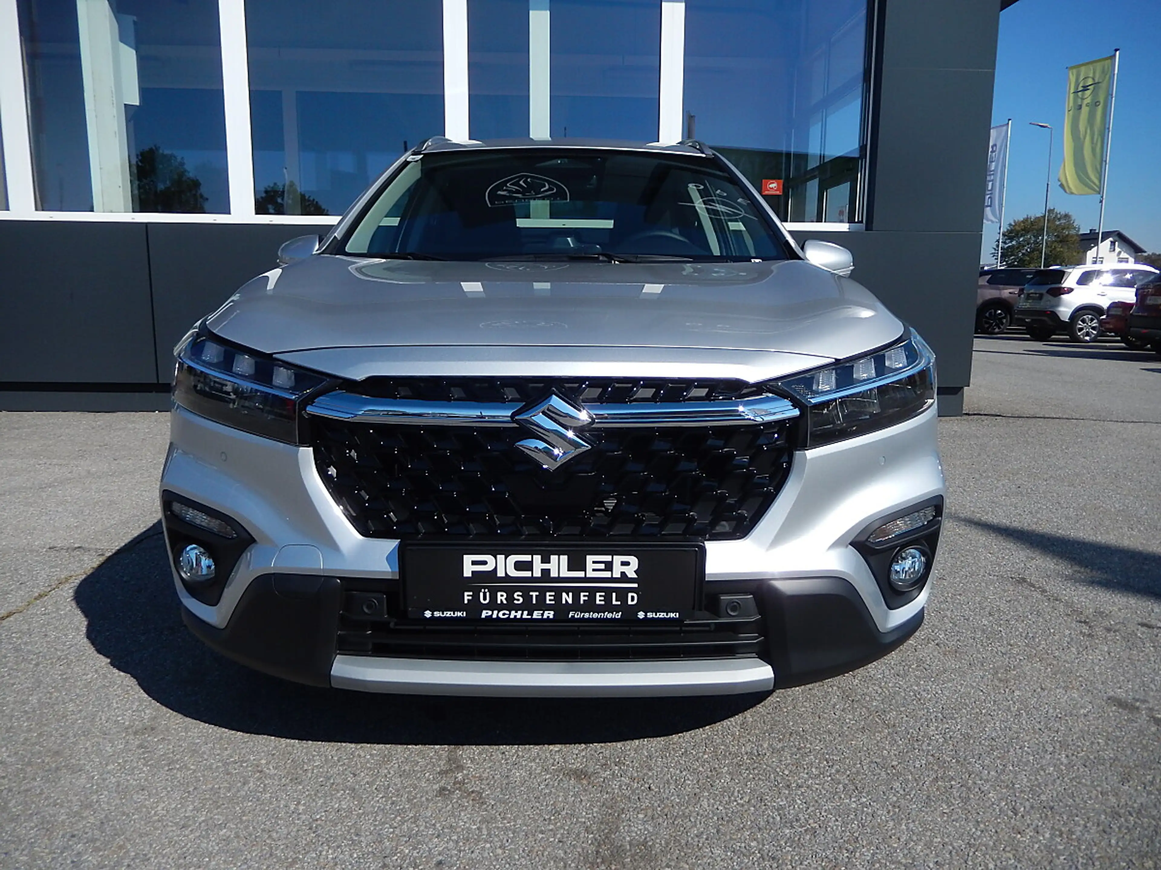 Suzuki S-Cross 1,4 Hybrid shine Aut. — photo 2