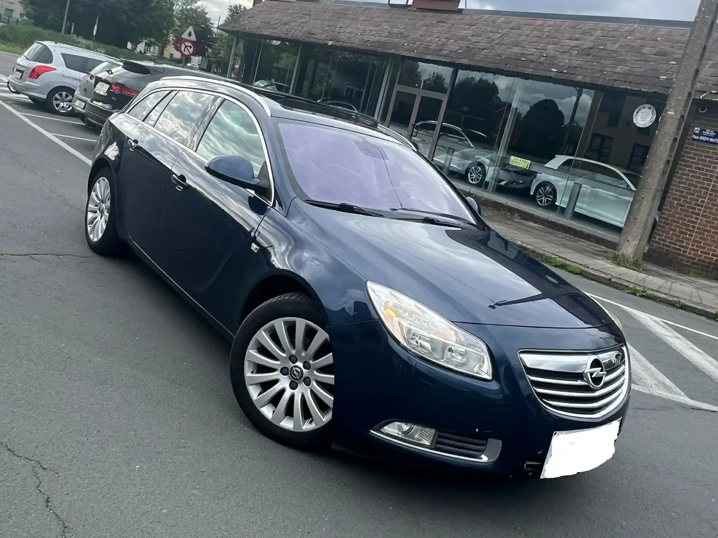 Opel Insignia Sports Tourer 2.0 CDTi ecoFLEX Cosmo DPF - 1