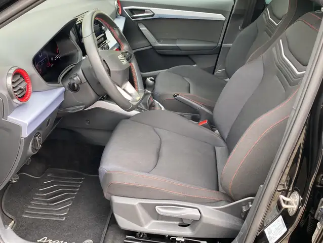 Seat Arona view 9