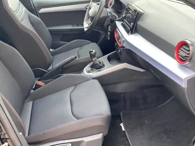 Seat Arona view 13
