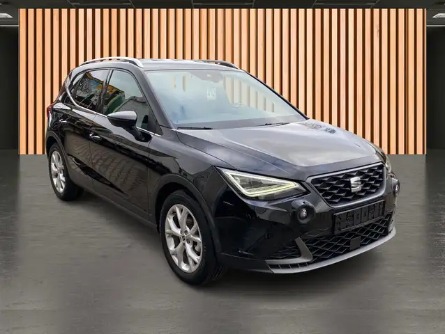 Seat Arona view 3