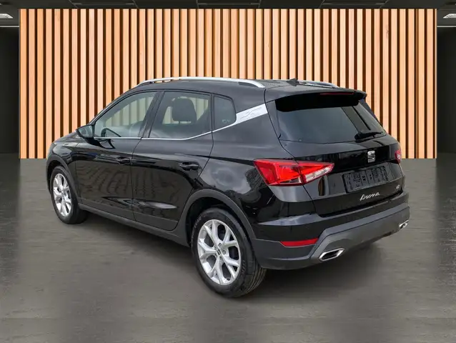 Seat Arona view 6
