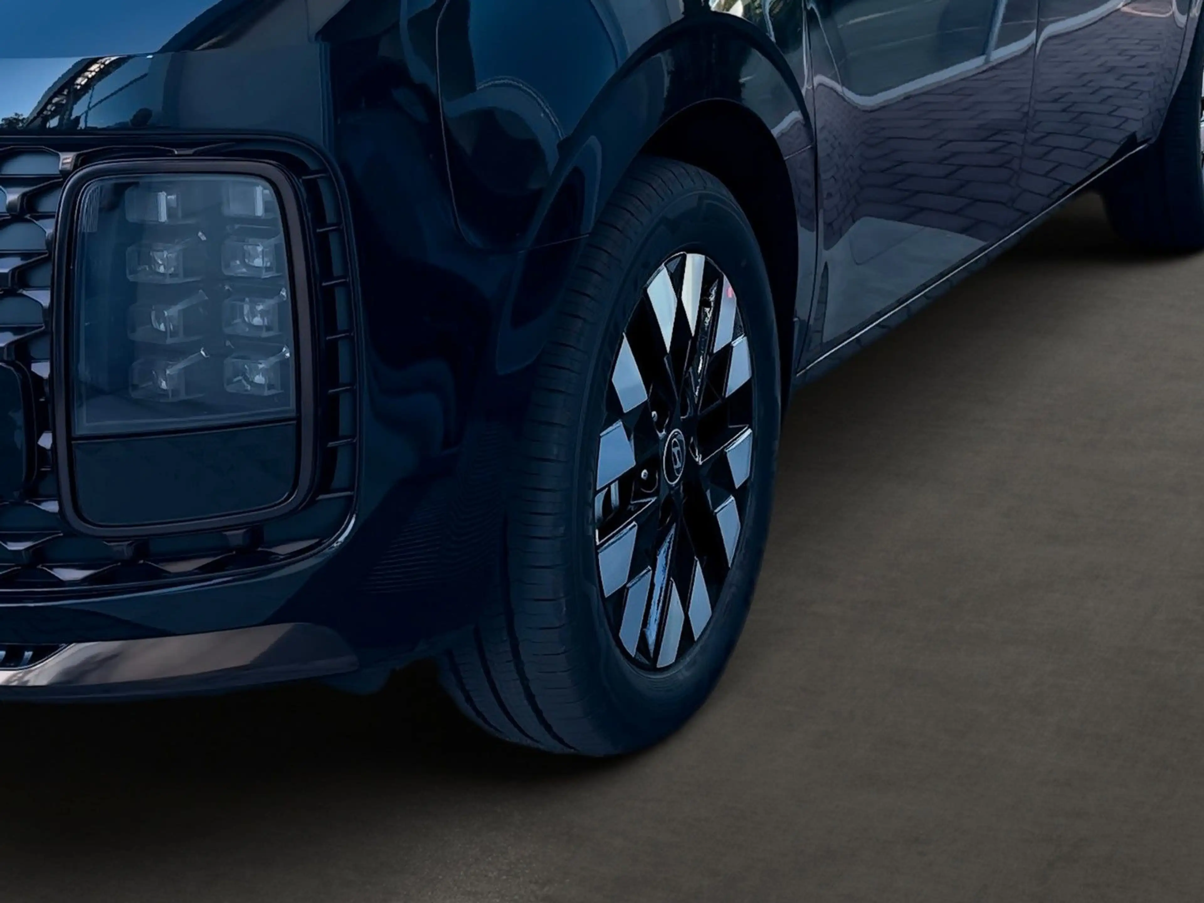 Hyundai STARIA Signature Hybrid 2WD SHD — photo 5
