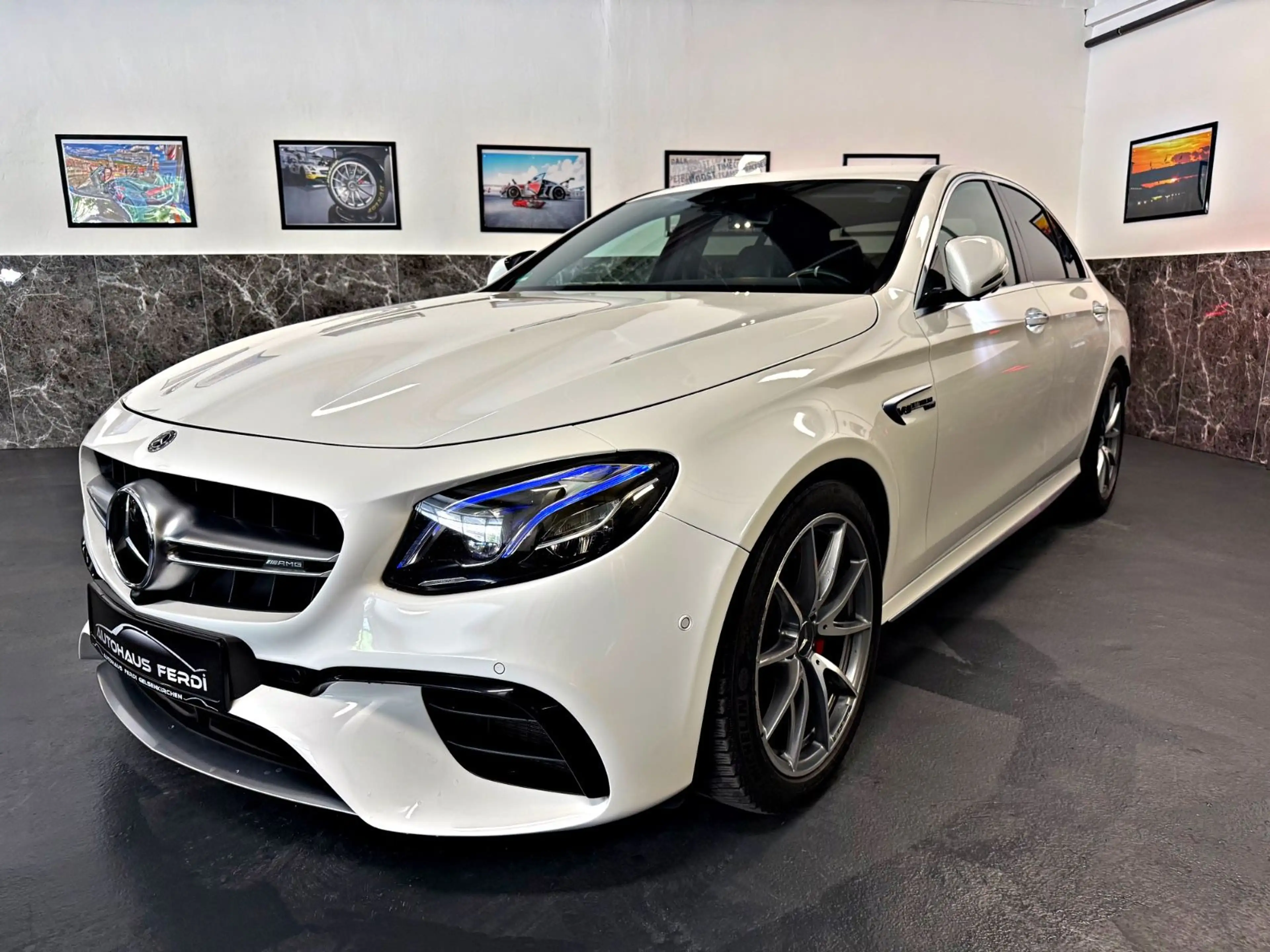 Mercedes-Benz E 63 AMG E63 S AMG 4Matic+ Headup Massage Airmatic Headup