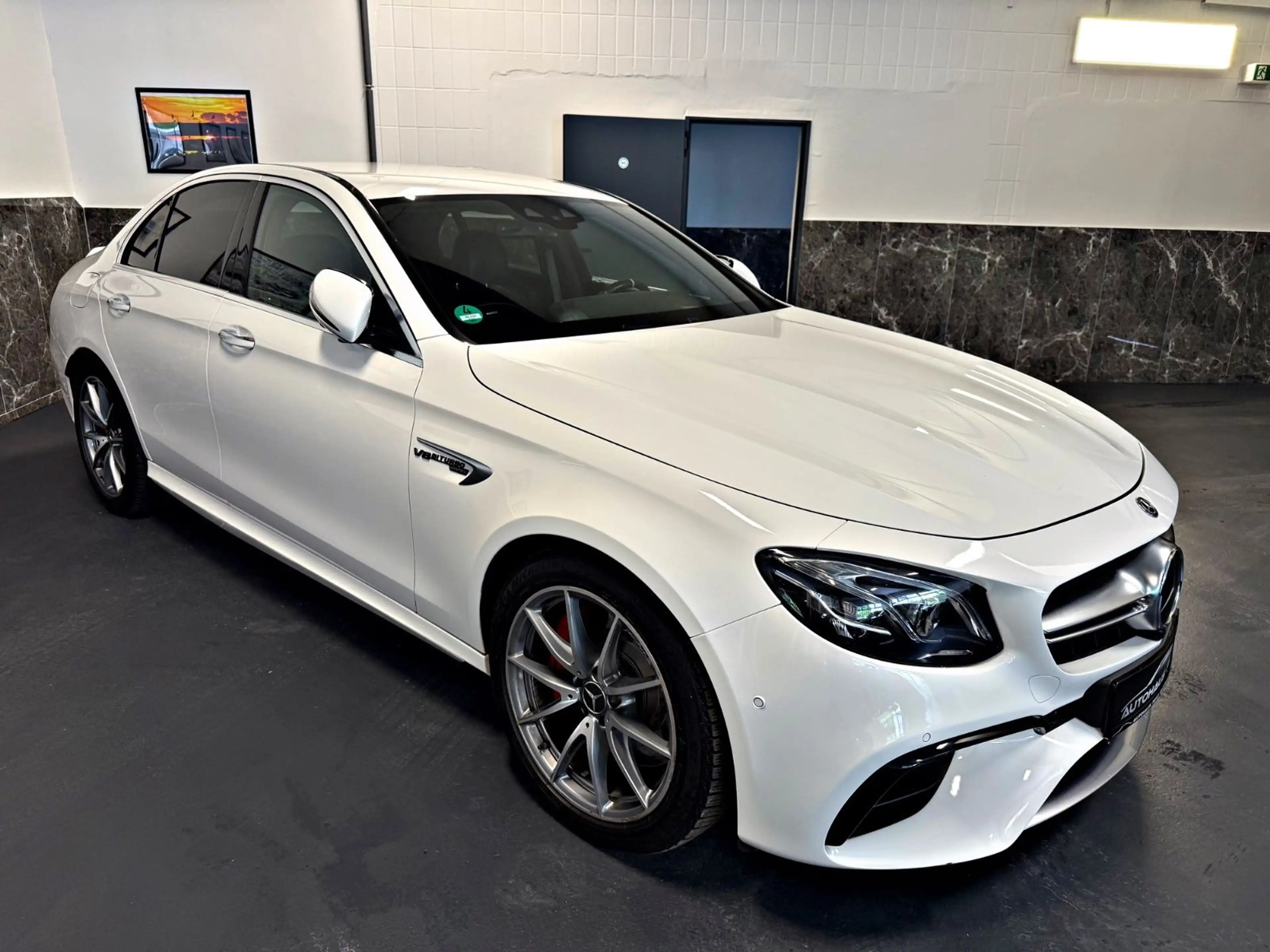 Mercedes-Benz E 63 AMG E63 S AMG 4Matic+ Headup Massage Airmatic Headup — photo 9