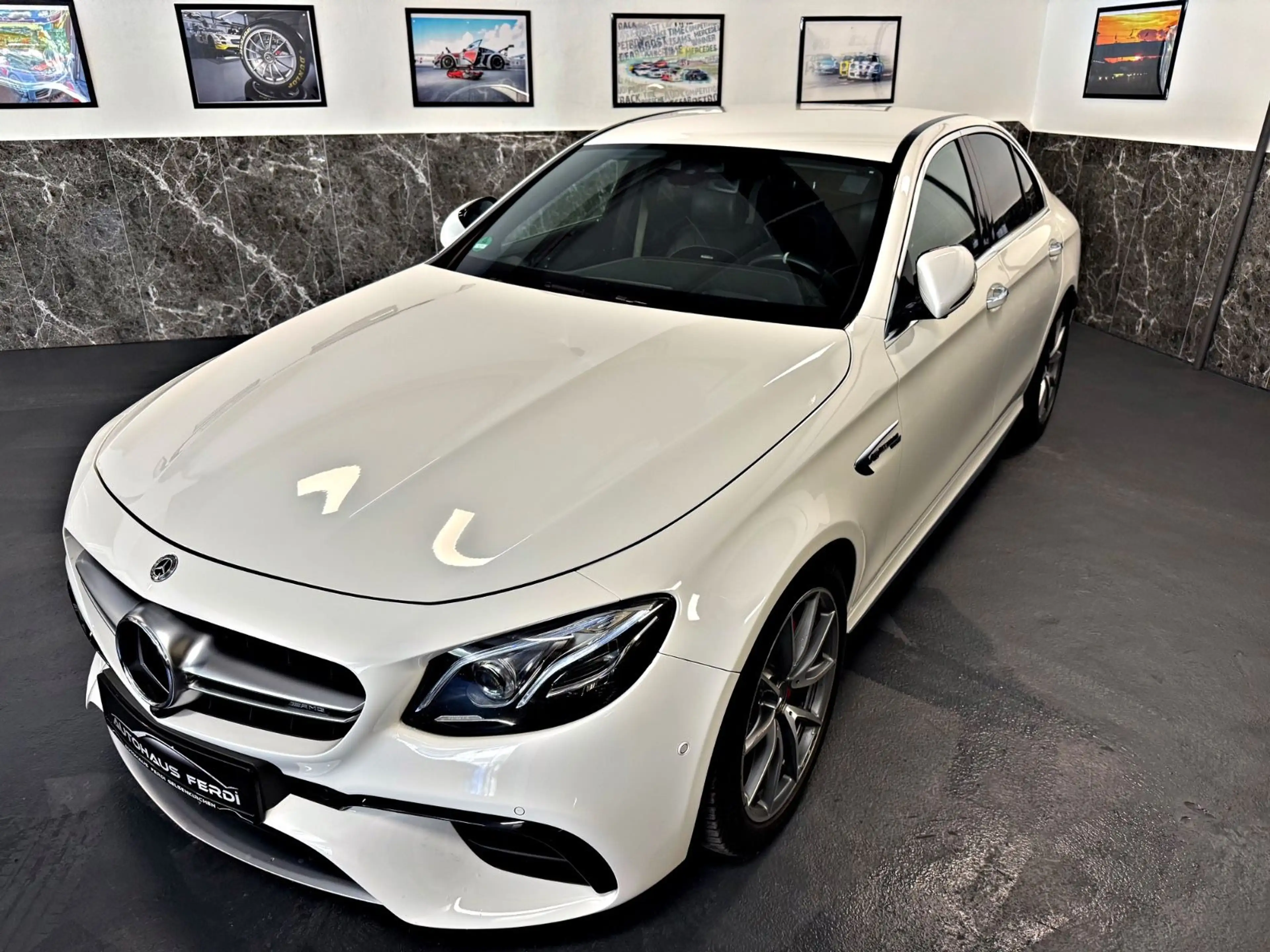 Mercedes-Benz E 63 AMG E63 S AMG 4Matic+ Headup Massage Airmatic Headup — photo 3