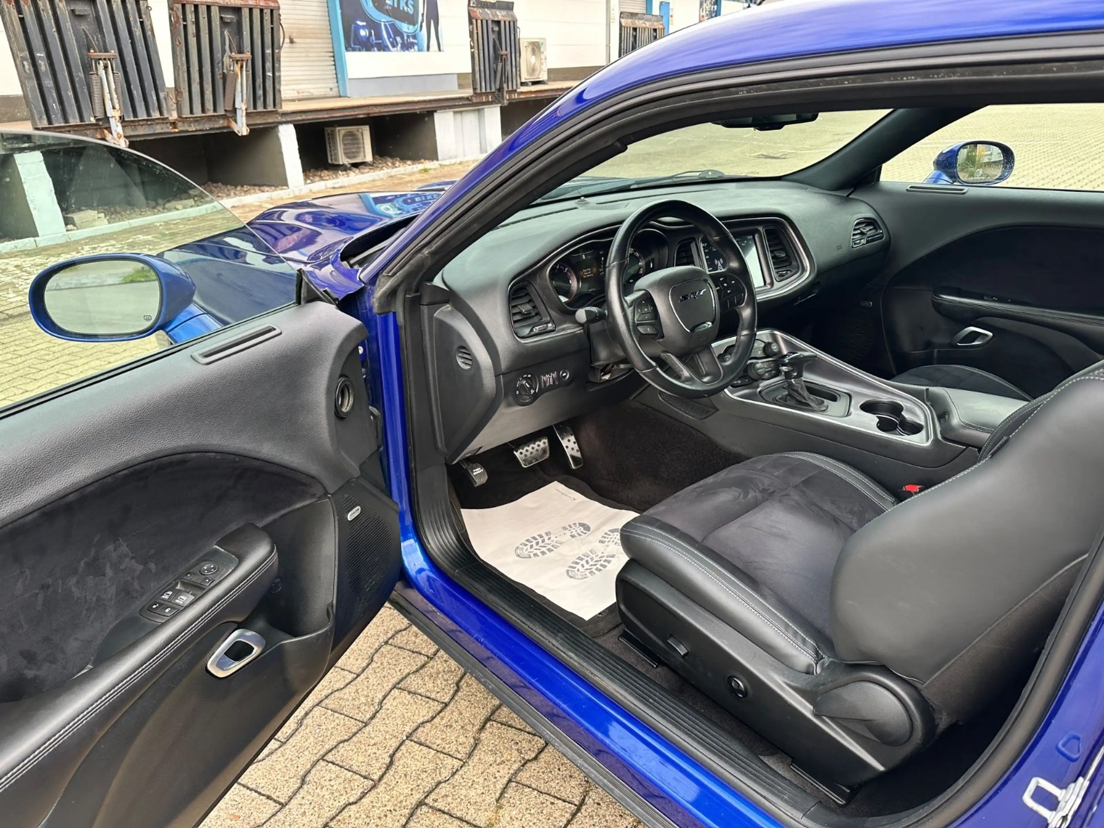 Dodge Challenger R/T BlackTop 20Zoll — photo 12