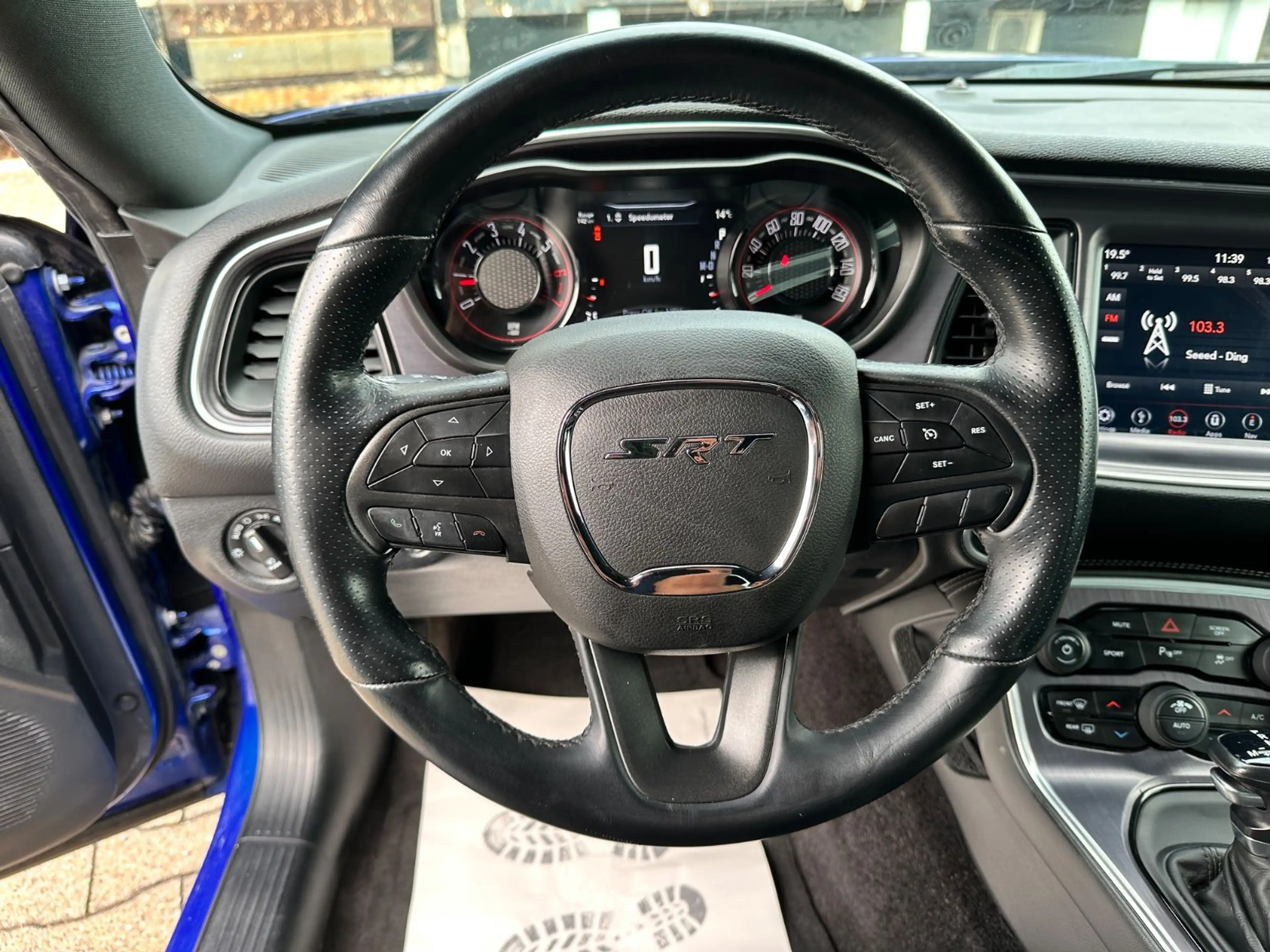 Dodge Challenger R/T BlackTop 20Zoll — photo 13