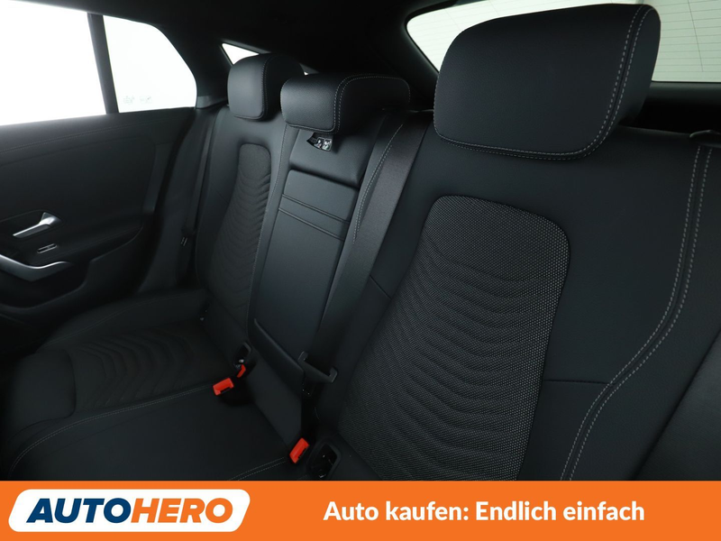 Mercedes-Benz CLA 180 CLA 180 Shooting Brake Progressive Aut.*NAVI*LED* — photo 14