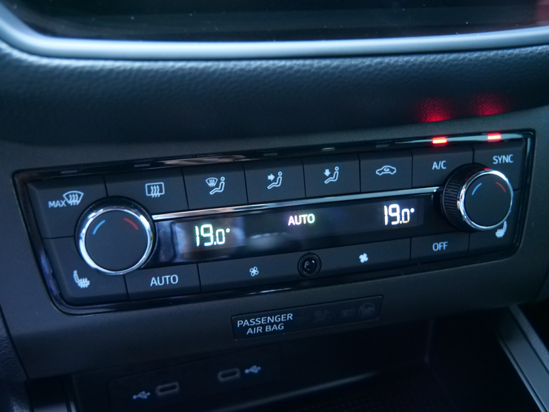 SEAT Ibiza 1.0 TSI FR Business Intense 110Pk Apple Carplay / — photo 12