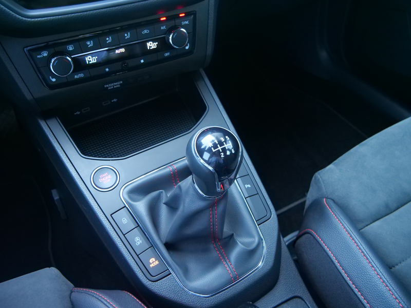 SEAT Ibiza 1.0 TSI FR Business Intense 110Pk Apple Carplay / — photo 6