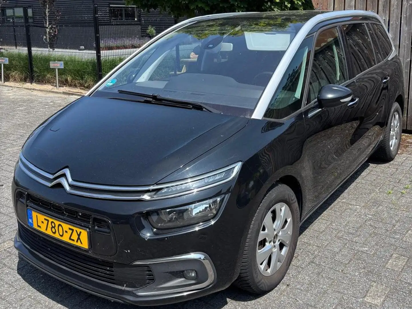 Citroen C4 Picasso C4 Picasso 1.6 Bl.HDi Business 98g. Zwart - 1