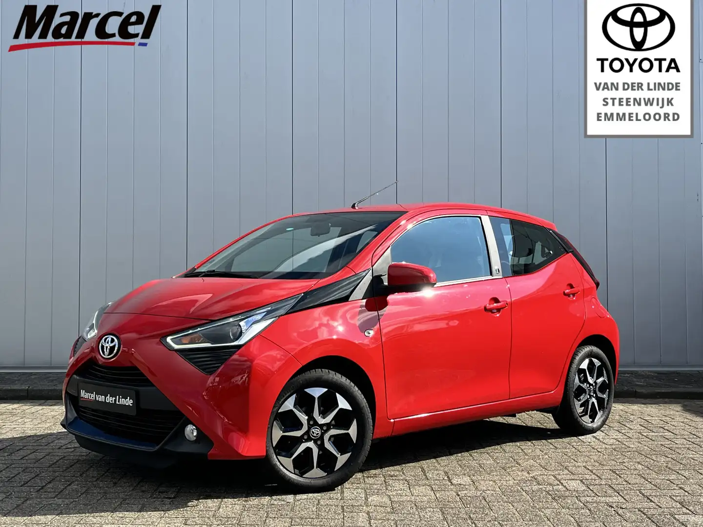 Toyota Aygo 1.0 VVT-i X-Joy Limited Lichtmetalen Velgen Carpla - 1