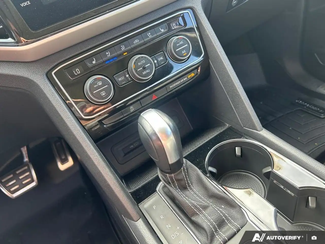 Volkswagen Atlas снимка Volkswagen Atlas