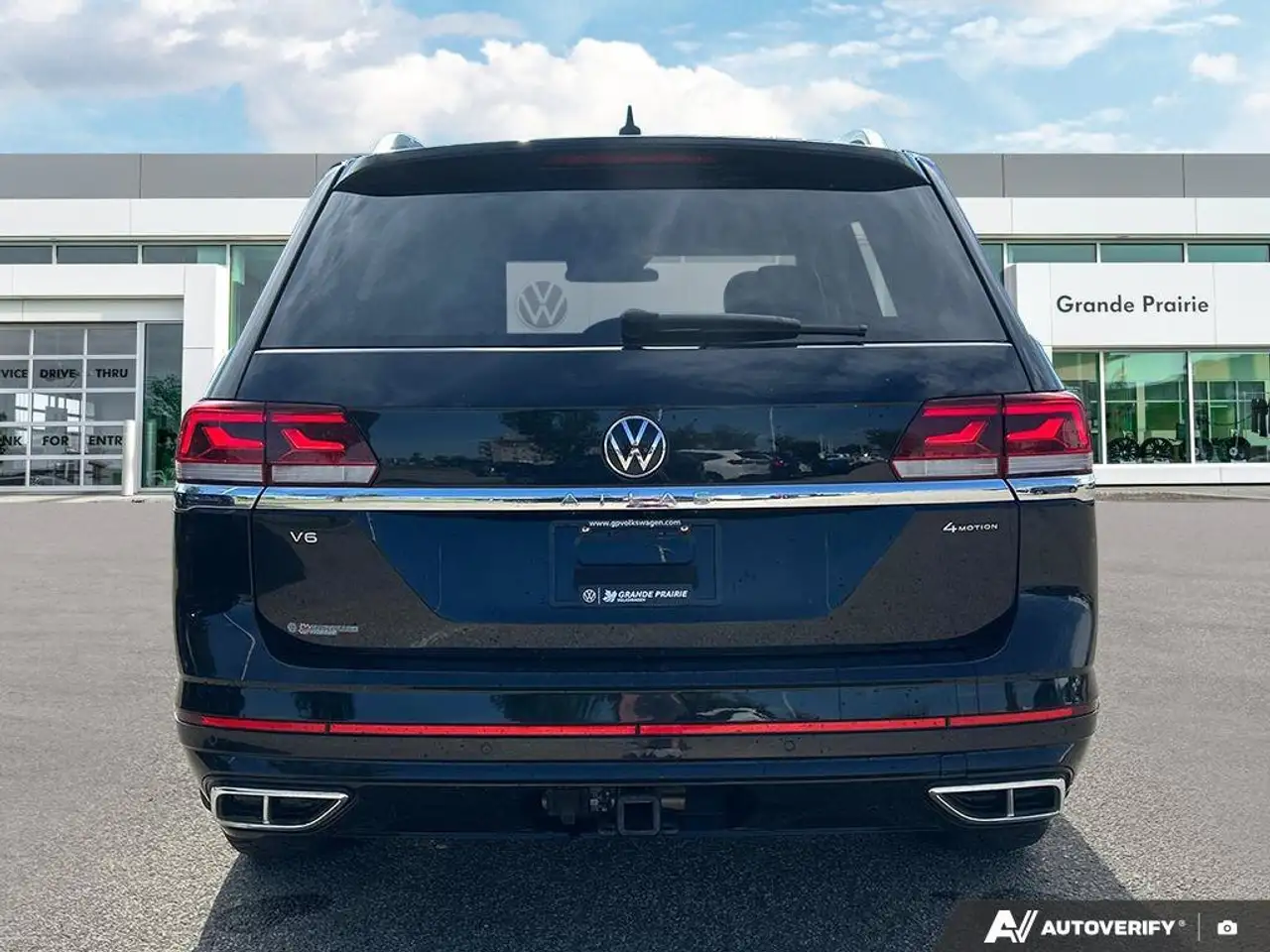 Volkswagen Atlas снимка Volkswagen Atlas