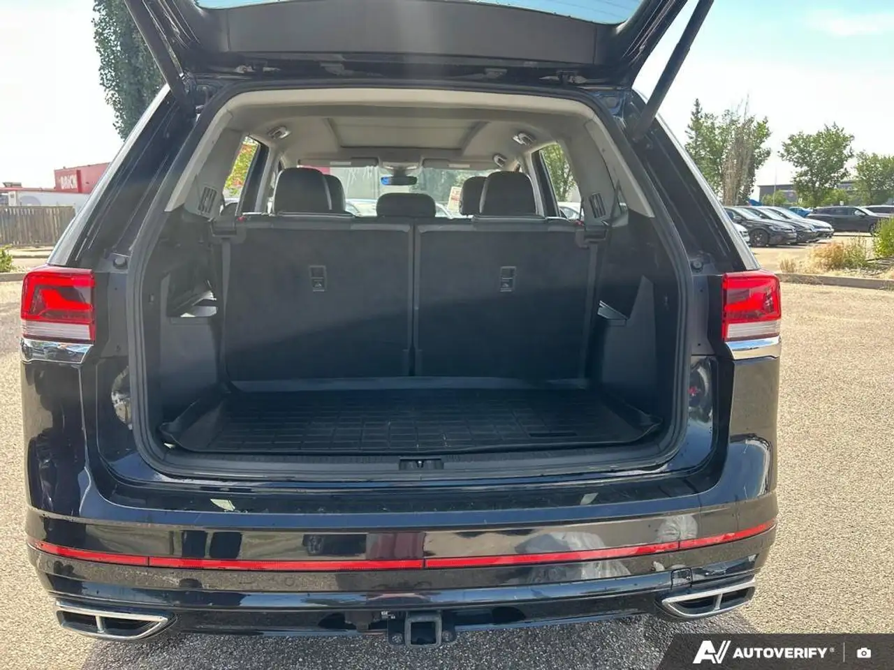 Volkswagen Atlas снимка Volkswagen Atlas