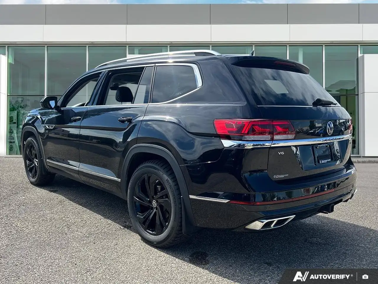 Volkswagen Atlas снимка Volkswagen Atlas