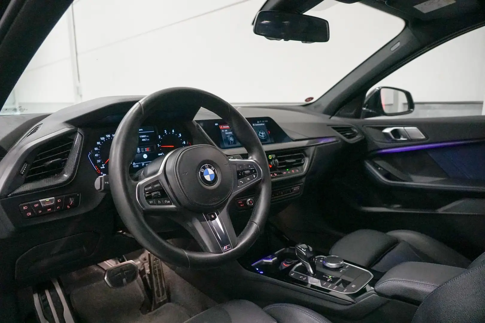 BMW 118 1-serie 118i M-Sport | CarPlay | Stuurverwarming Noir - 2