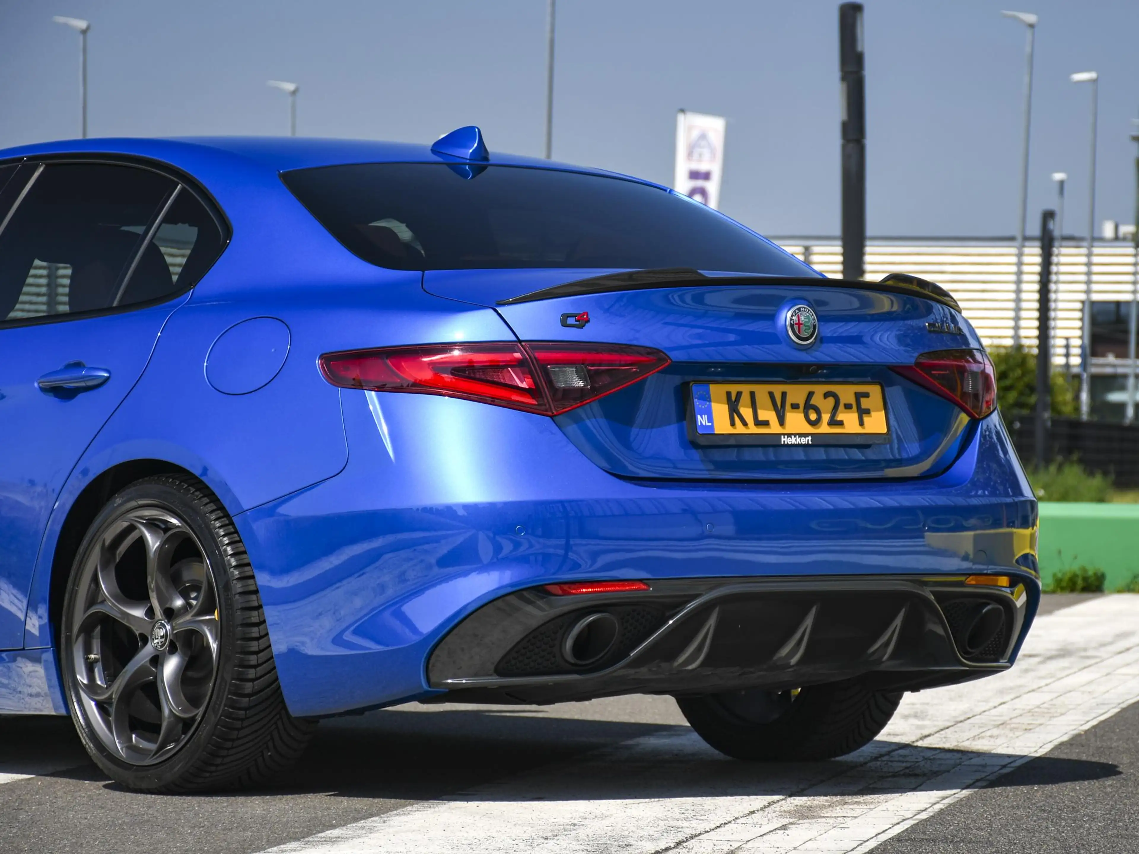 Alfa Romeo Giulia Veloce 2.0T 280pk AWD Automaat RAGAZZON | VERLAAGD — photo 9
