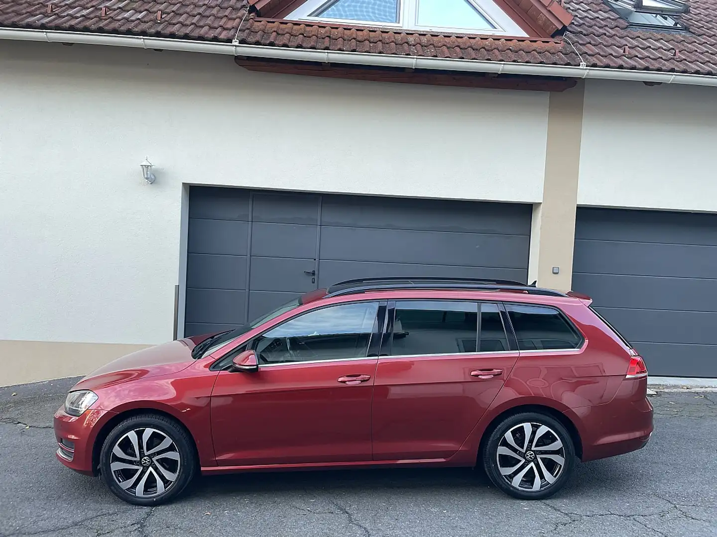 Volkswagen Golf Variant Sky BMT 1,6 TDI DSG**1.Besitz* Schwarz - 2