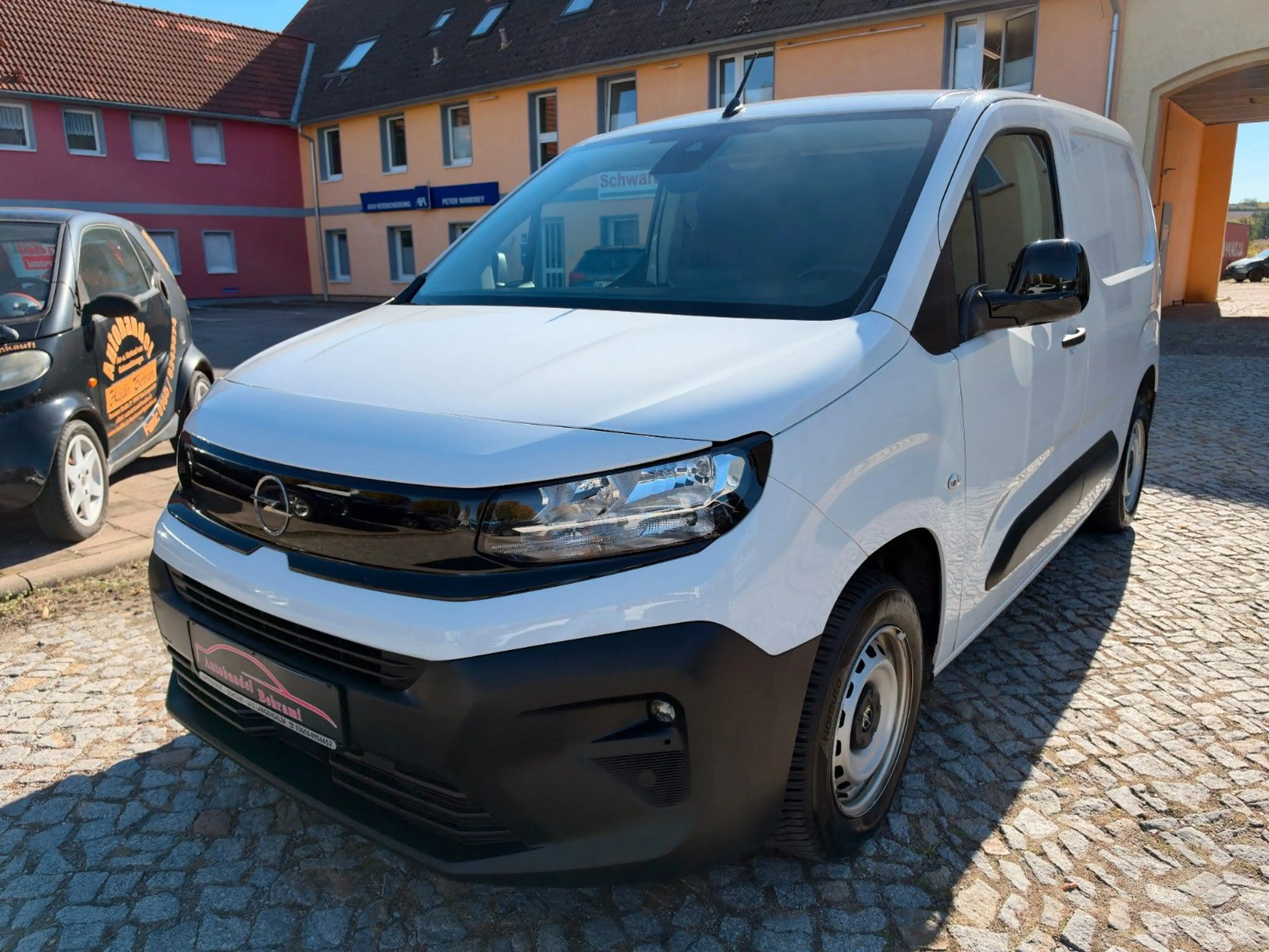 Opel Combo E 1.5 CDTI Cargo Klima Navi PDC 1.Hand