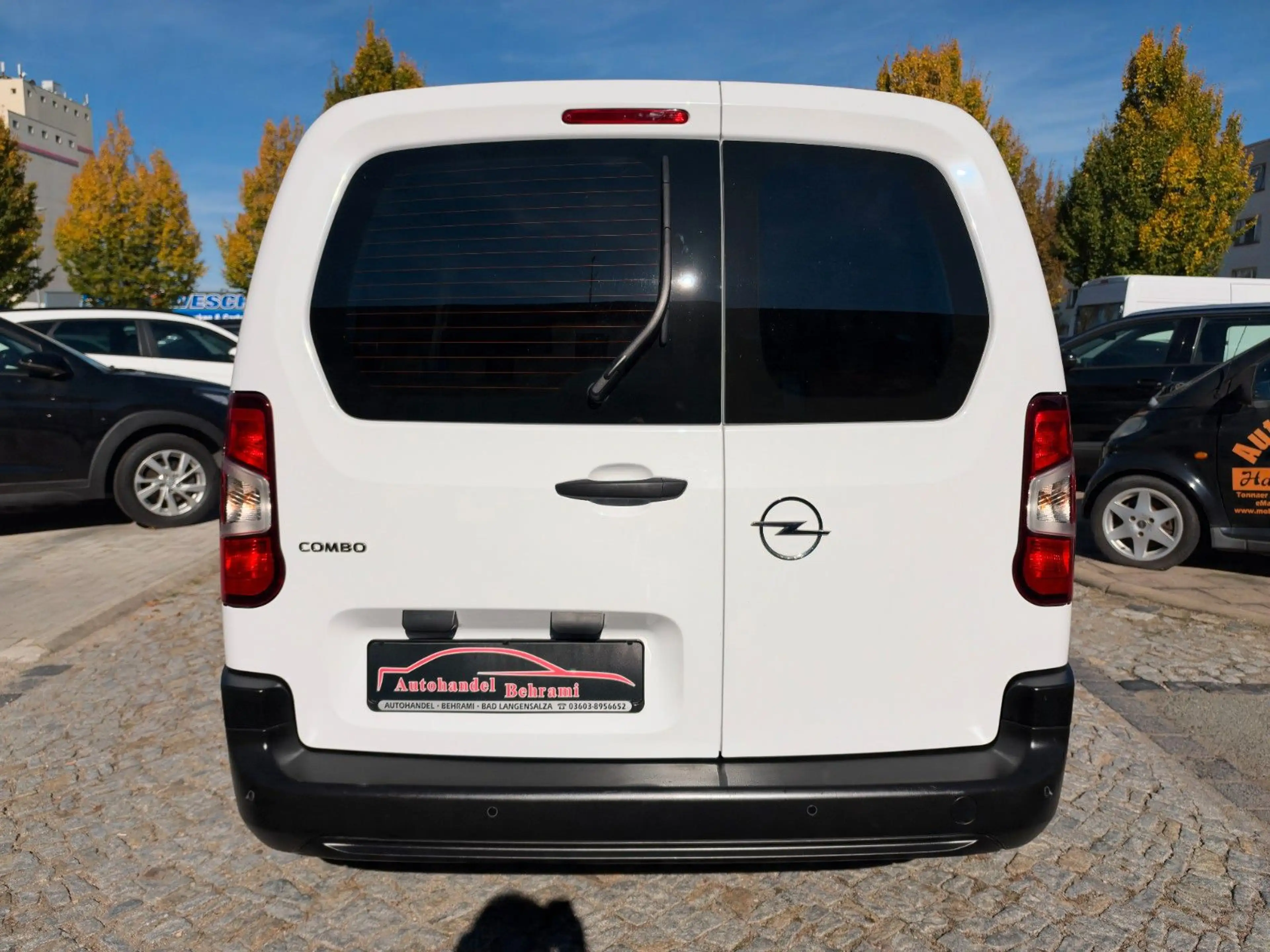 Opel Combo E 1.5 CDTI Cargo Klima Navi PDC 1.Hand — photo 13