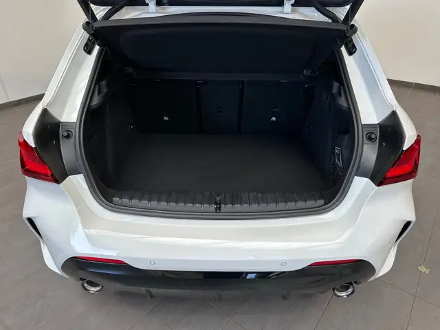 BMW M view 8