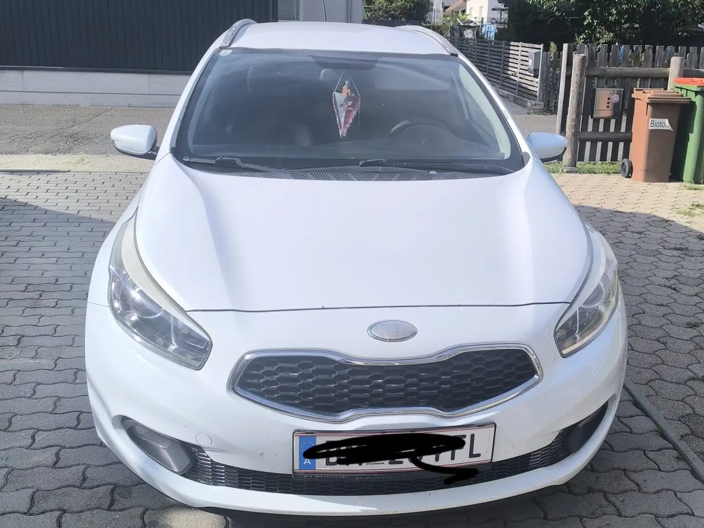 Kia Ceed SW / cee'd SW cee'd SW 1,4 CRDi Cool Cool Weiß - 1