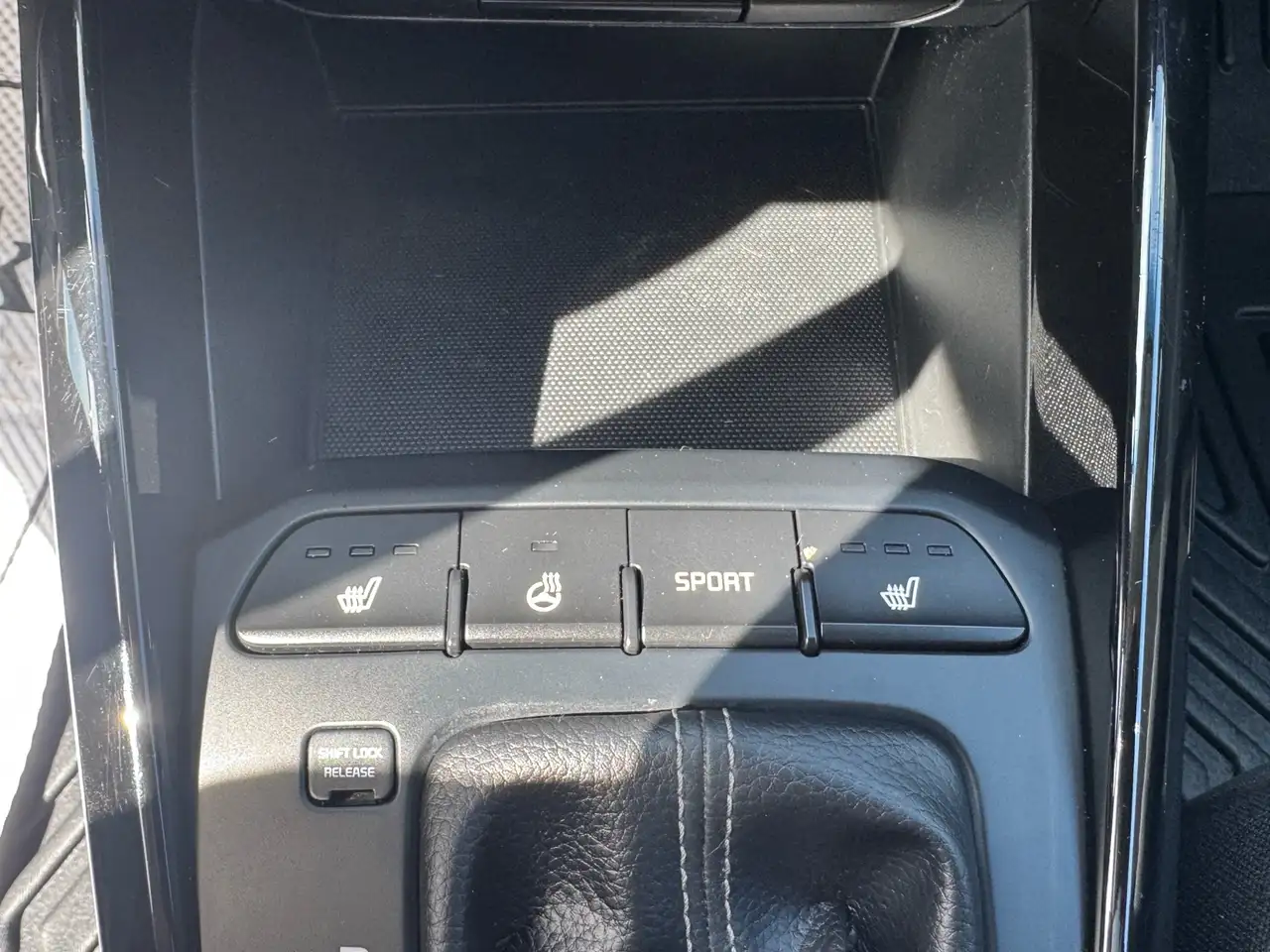 Kia Rio снимка Kia Rio