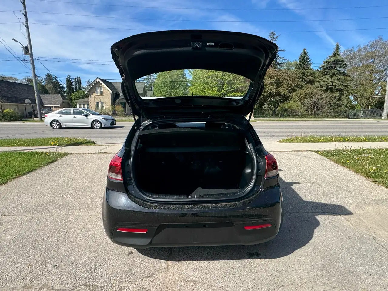 Kia Rio снимка Kia Rio