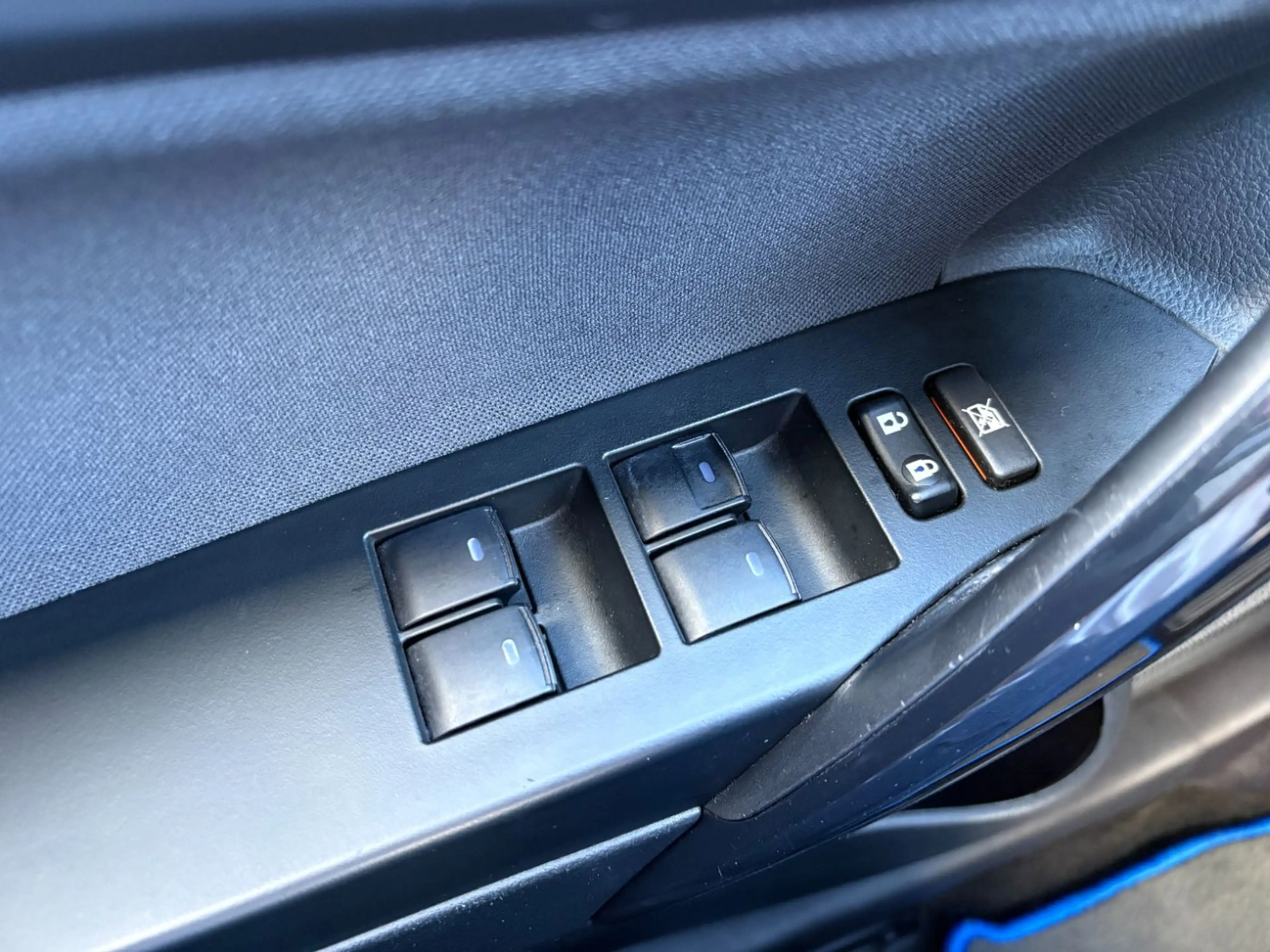 Toyota Auris 1.8 Hybrid Edition-S+ Kamera, 8-fach, Navi — photo 13