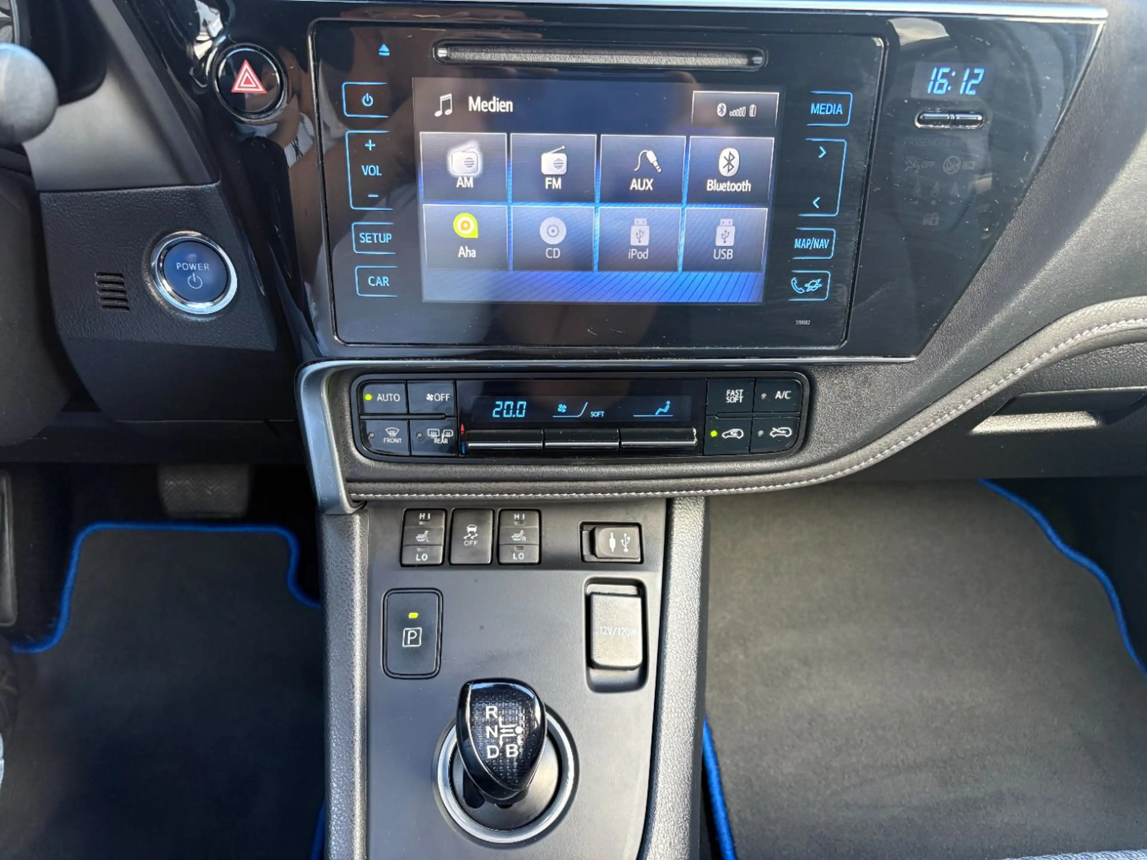 Toyota Auris 1.8 Hybrid Edition-S+ Kamera, 8-fach, Navi — photo 12
