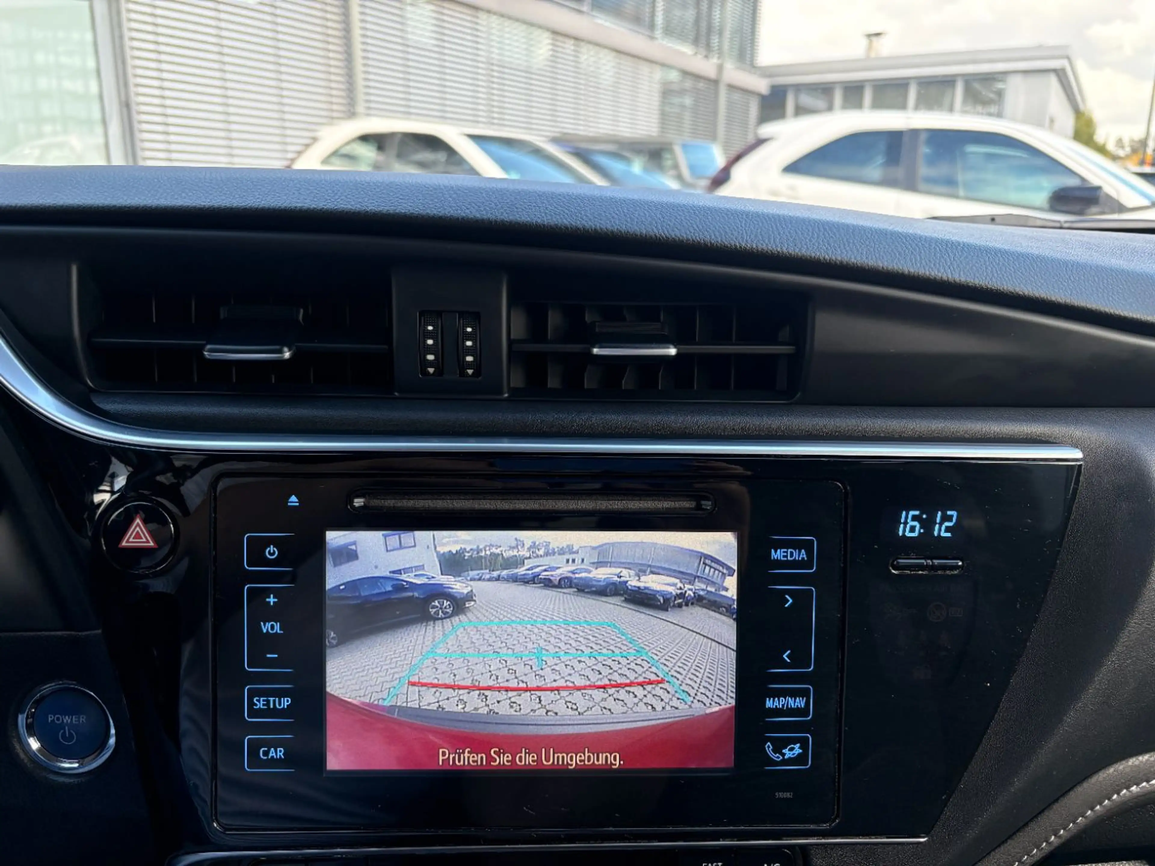 Toyota Auris 1.8 Hybrid Edition-S+ Kamera, 8-fach, Navi — photo 11