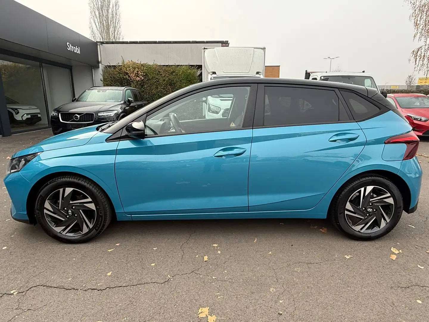 Hyundai i20 1,2 MPI i-Line Plus Blau - 2