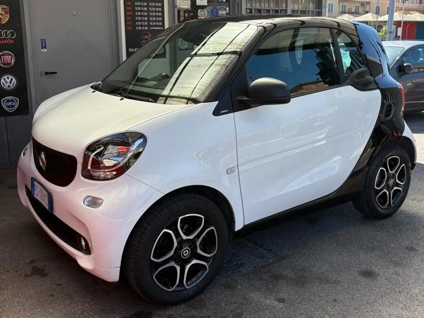 smart forTwo 1.0 Passion 71cv twinamic my18 Blanc - 1