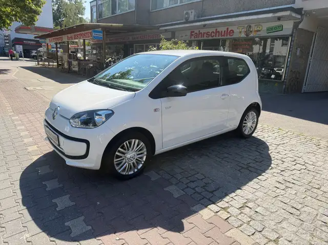 Volkswagen Up! view 2