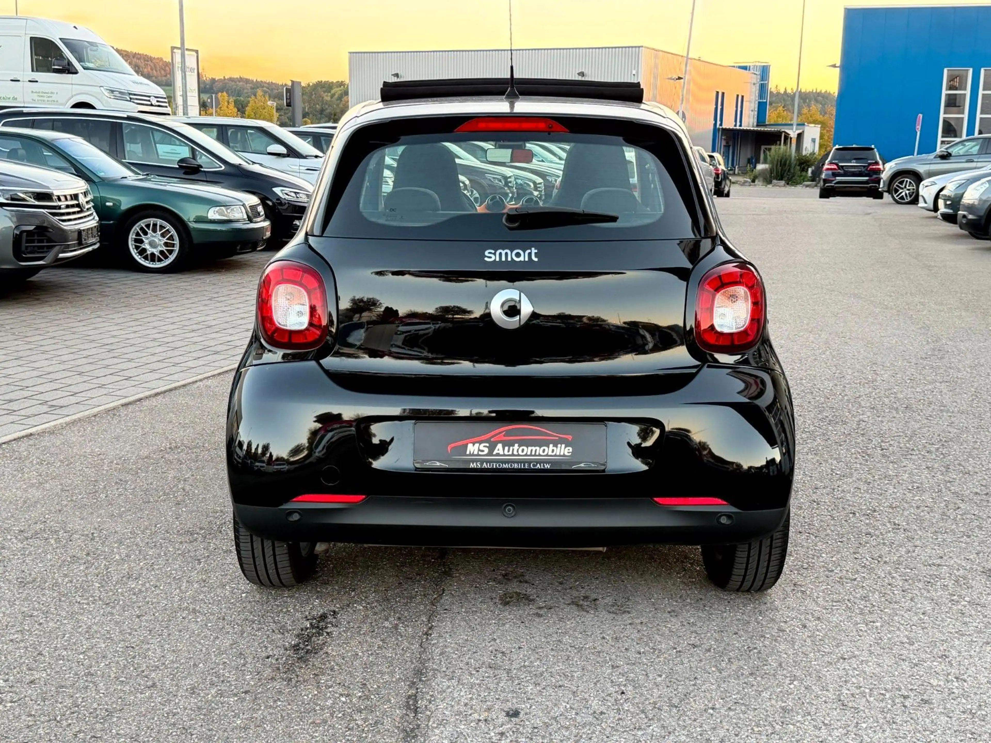 smart forFour passion 66kW Faltdach_PDC_Navi_Klima — photo 6